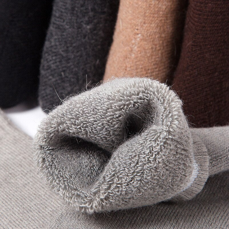 Men’s Winter Wool Socks, Five Pair Bundle