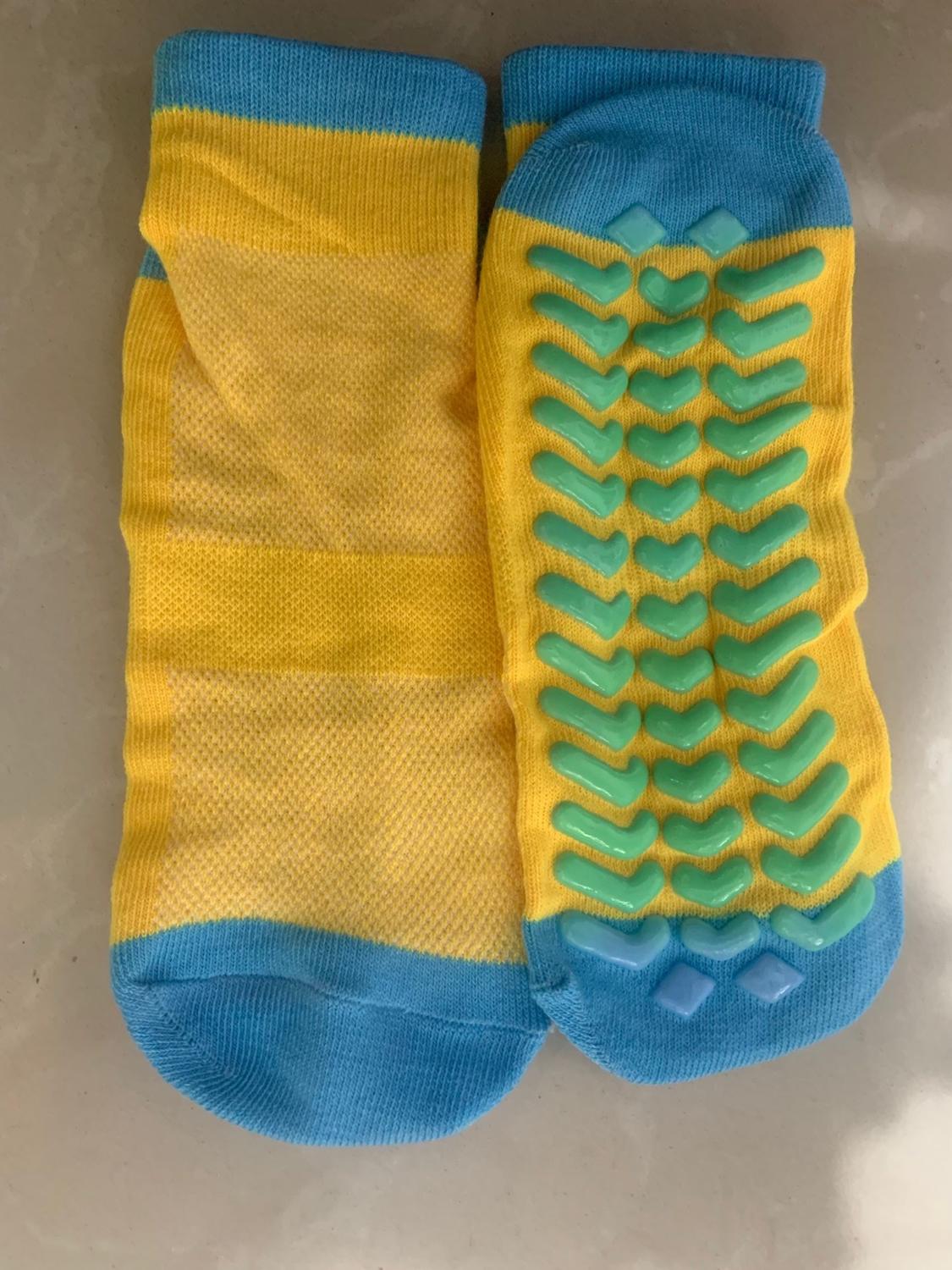 Anti slip grip socks for Boys & Girls