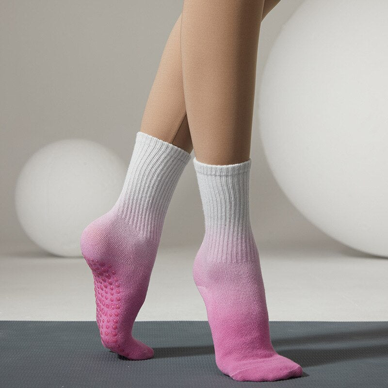 Non-slip grip socks for women